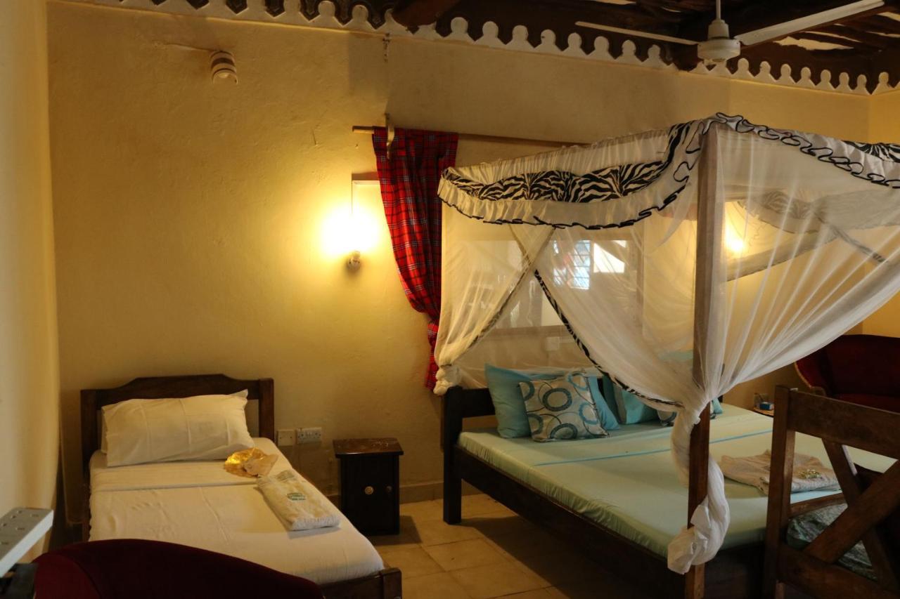 Room In Guest Room - A Wonderful Beach Property In Diani Beach Kenya Mombasa Exterior photo
