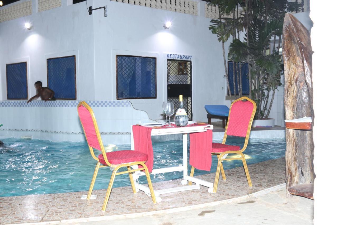 Room In Guest Room - A Wonderful Beach Property In Diani Beach Kenya Mombasa Exterior photo